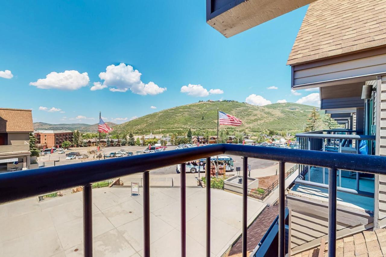 Majestic Mountain Village Getaway Парк-Сіті Екстер'єр фото